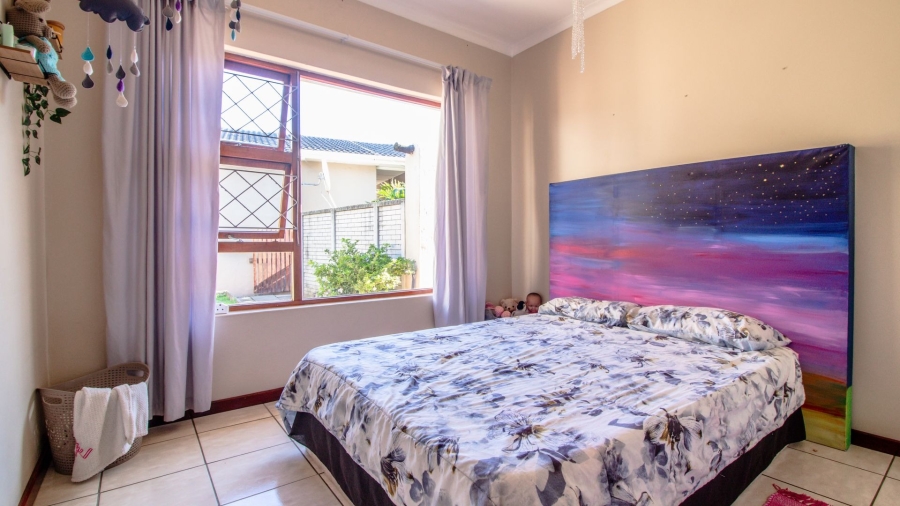3 Bedroom Property for Sale in Bonza Bay Eastern Cape